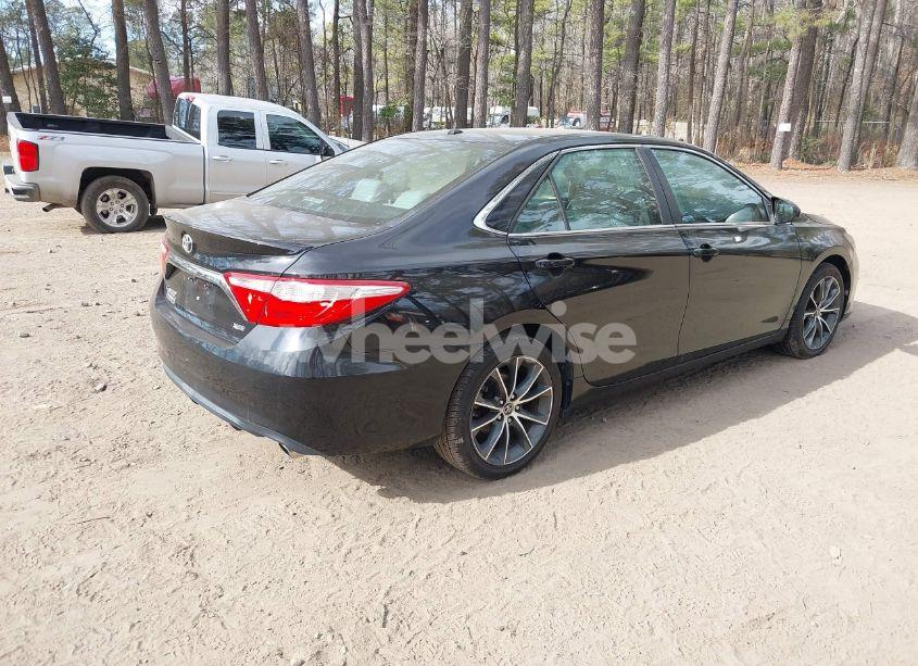 Photo 4 of 2016 Toyota Camry XSE (VIN 4T1BF1FK7GU515212)