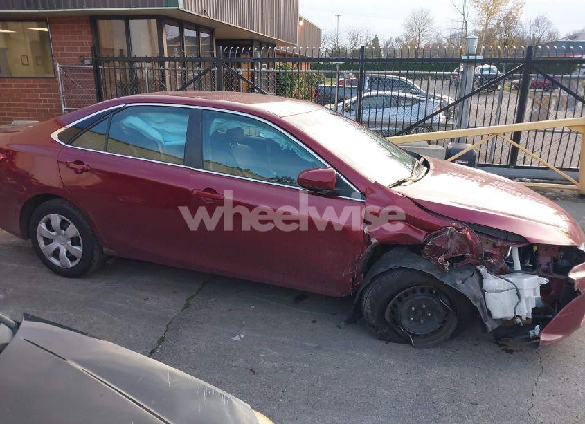 Photo 14 of 2016 Toyota Camry LE (VIN 4T1BF1FK7GU522502)