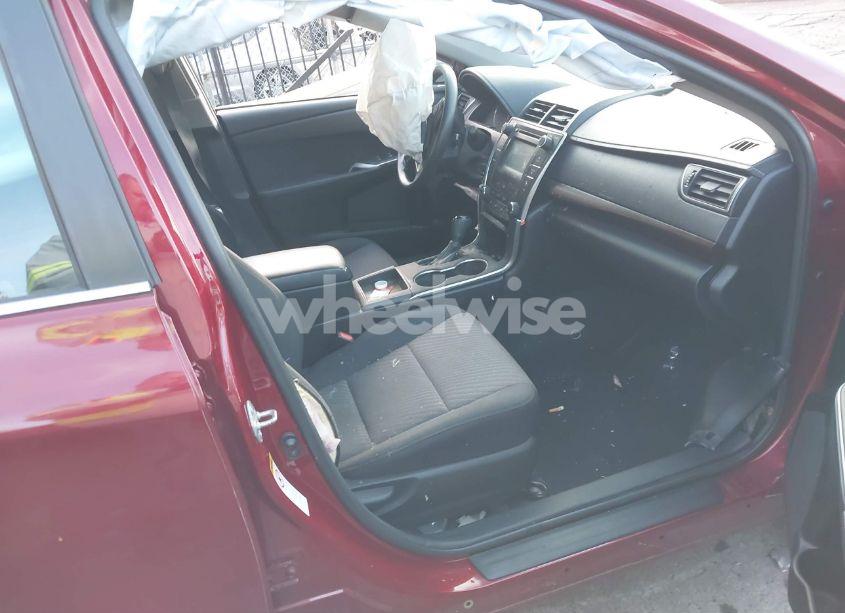 Photo 5 of 2016 Toyota Camry LE (VIN 4T1BF1FK7GU522502)