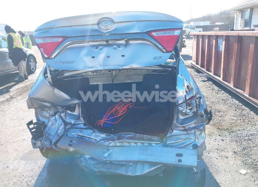 Photo 6 of 2016 Toyota Camry SE (VIN 4T1BF1FK7GU527022)