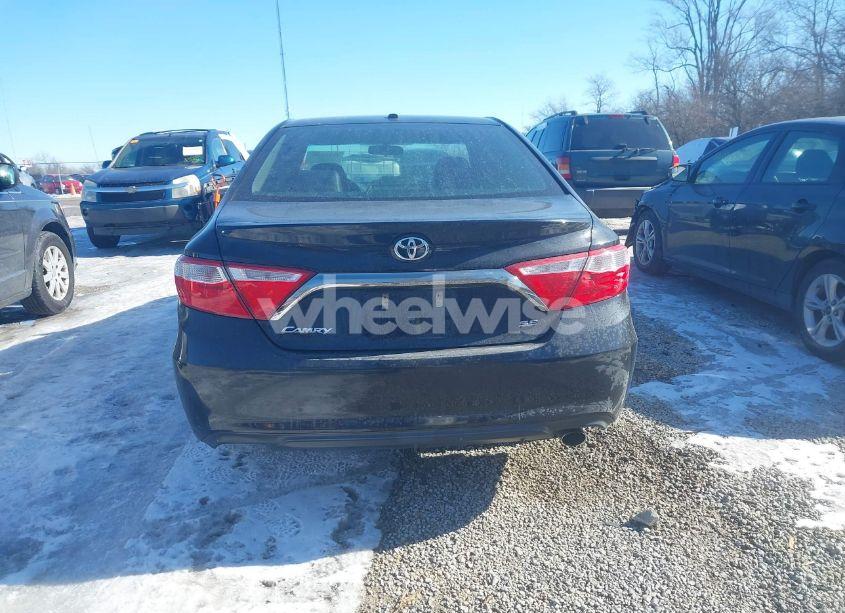 Photo 17 of 2016 Toyota Camry SE (VIN 4T1BF1FK7GU528798)