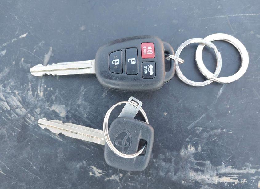 Photo 11 of 2016 Toyota Camry SE (VIN 4T1BF1FK7GU557122)