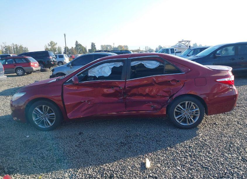 Photo 14 of 2016 Toyota Camry SE (VIN 4T1BF1FK7GU557122)