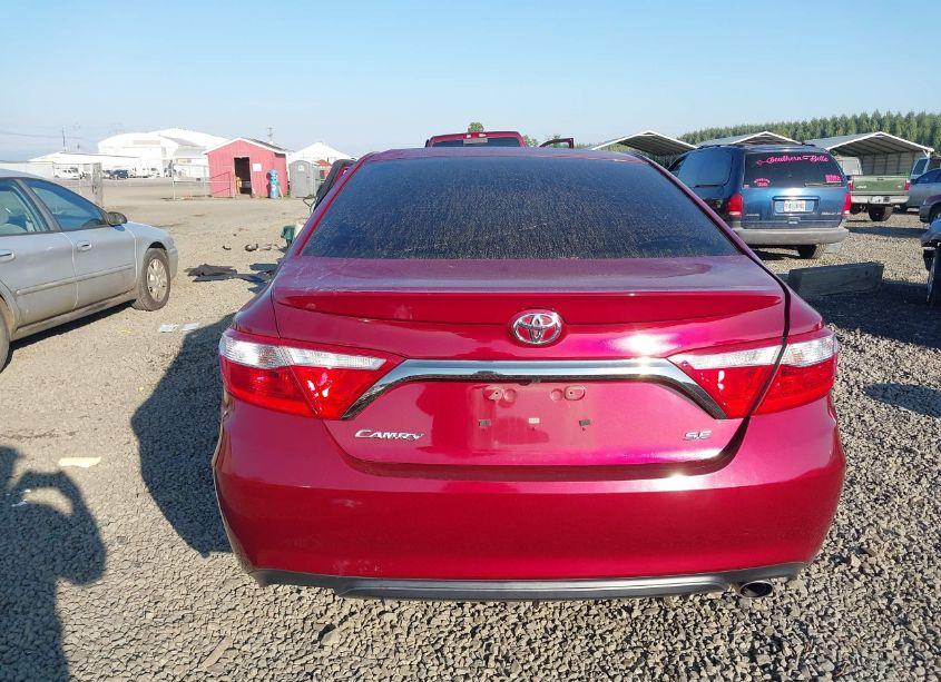 Photo 16 of 2016 Toyota Camry SE (VIN 4T1BF1FK7GU557122)