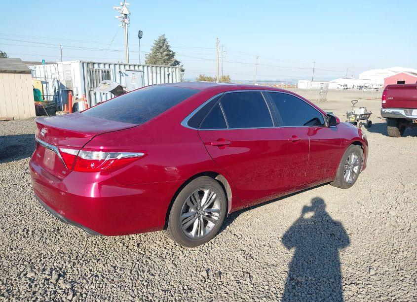 Photo 4 of 2016 Toyota Camry SE (VIN 4T1BF1FK7GU557122)