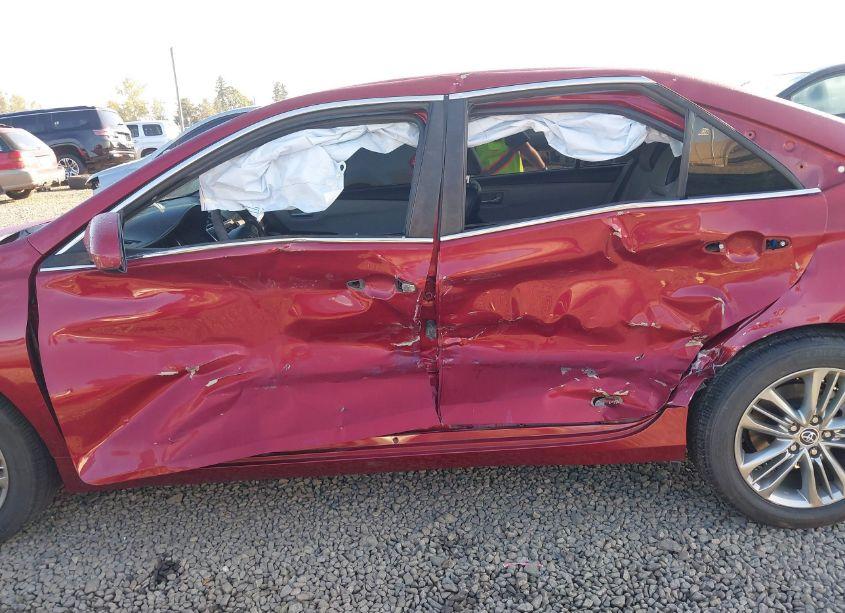 Photo 6 of 2016 Toyota Camry SE (VIN 4T1BF1FK7GU557122)