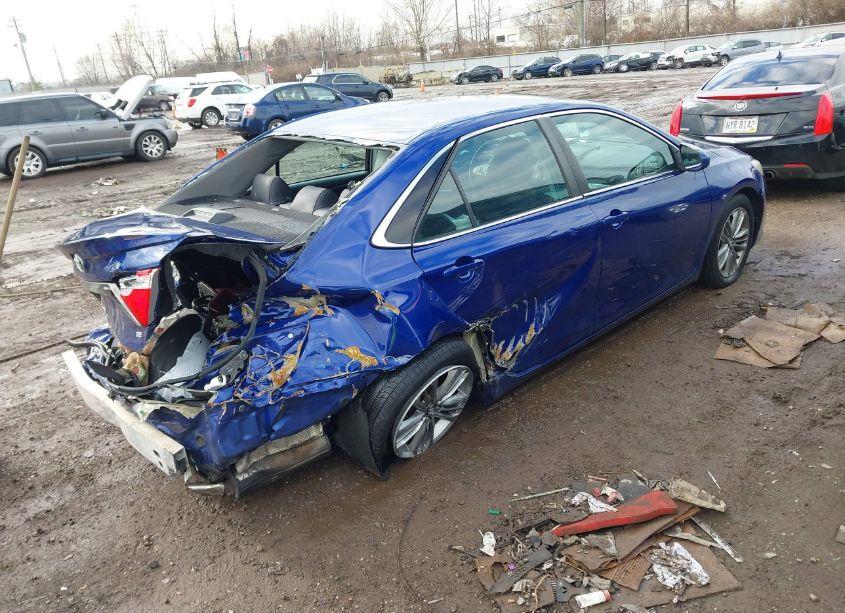 Photo 4 of 2016 Toyota Camry SE (VIN 4T1BF1FK7GU567536)