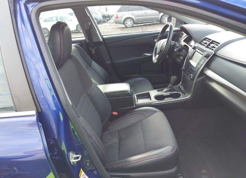 Photo 5 of 2016 Toyota Camry SE (VIN 4T1BF1FK7GU567536)