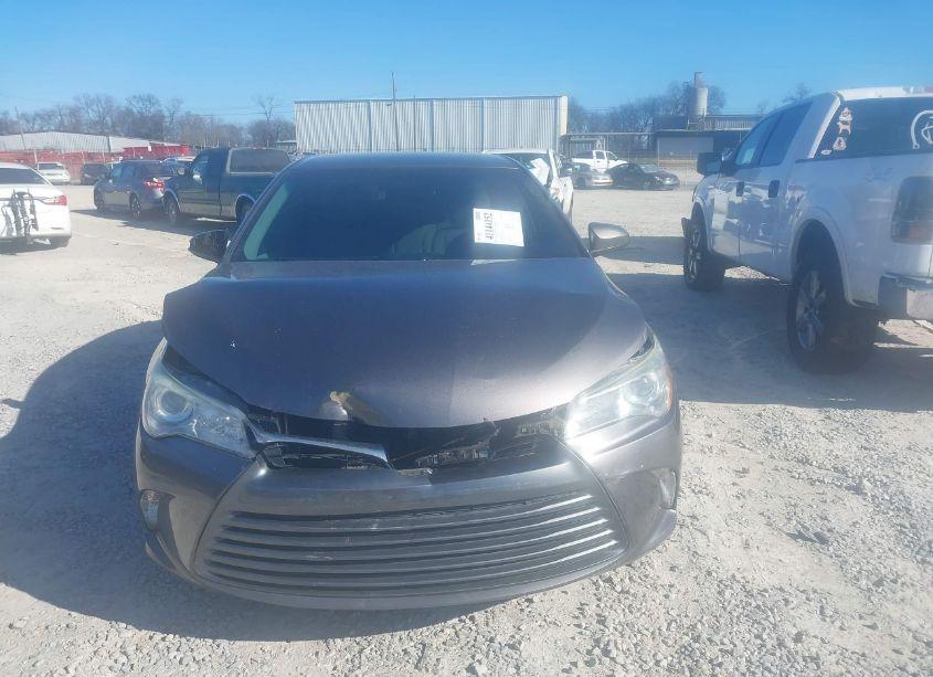 Photo 12 of 2016 Toyota Camry LE (VIN 4T1BF1FK7GU574020)