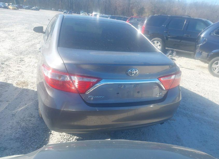 Photo 16 of 2016 Toyota Camry LE (VIN 4T1BF1FK7GU574020)