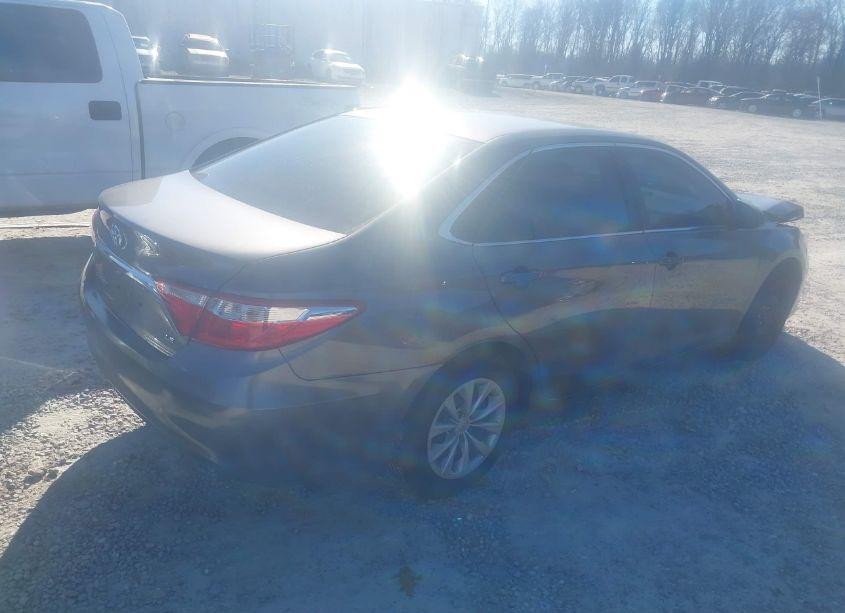 Photo 4 of 2016 Toyota Camry LE (VIN 4T1BF1FK7GU574020)