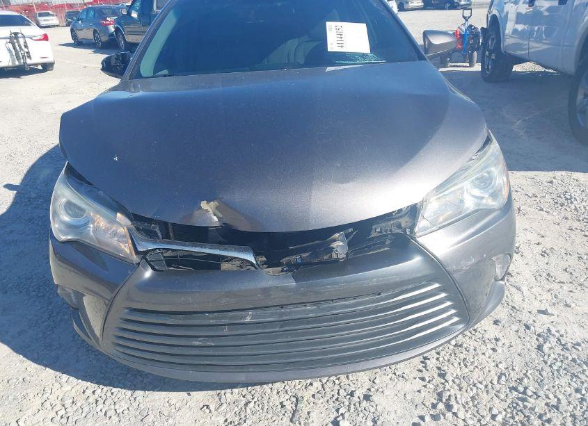 Photo 6 of 2016 Toyota Camry LE (VIN 4T1BF1FK7GU574020)