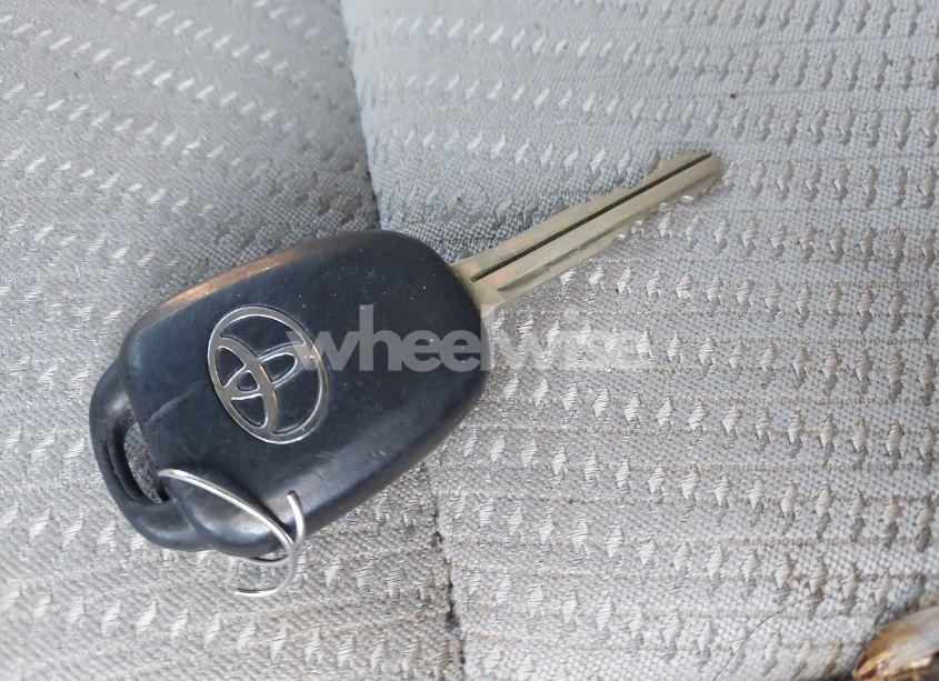 Photo 11 of 2016 Toyota Camry LE (VIN 4T1BF1FK7GU593957)