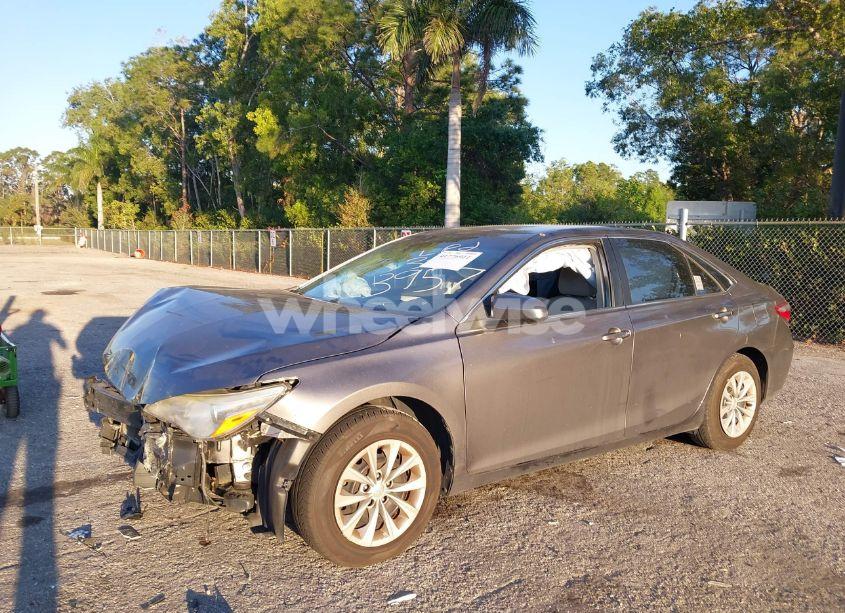 Photo 12 of 2016 Toyota Camry LE (VIN 4T1BF1FK7GU593957)