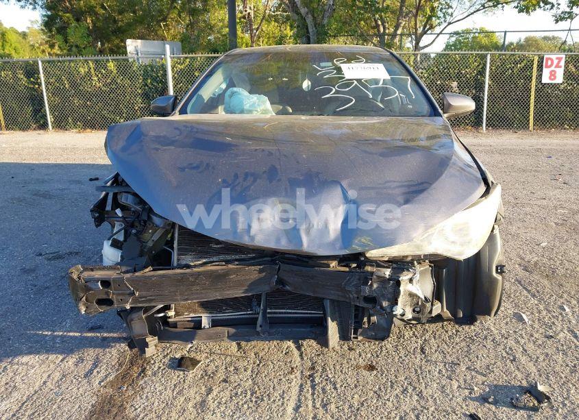 Photo 13 of 2016 Toyota Camry LE (VIN 4T1BF1FK7GU593957)