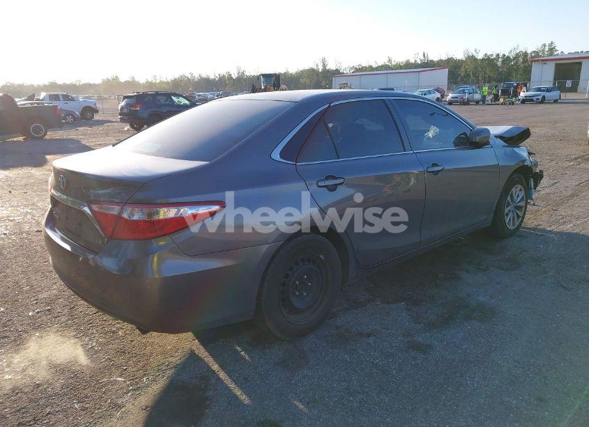 Photo 4 of 2016 Toyota Camry LE (VIN 4T1BF1FK7GU593957)
