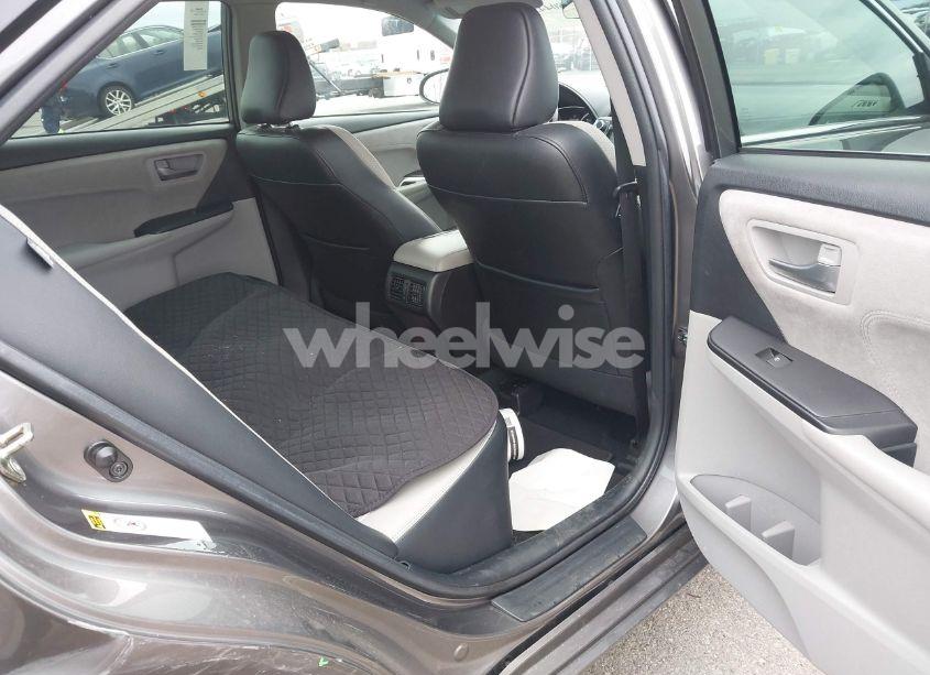 Photo 8 of 2016 Toyota Camry XSE (VIN 4T1BF1FK7GU596731)