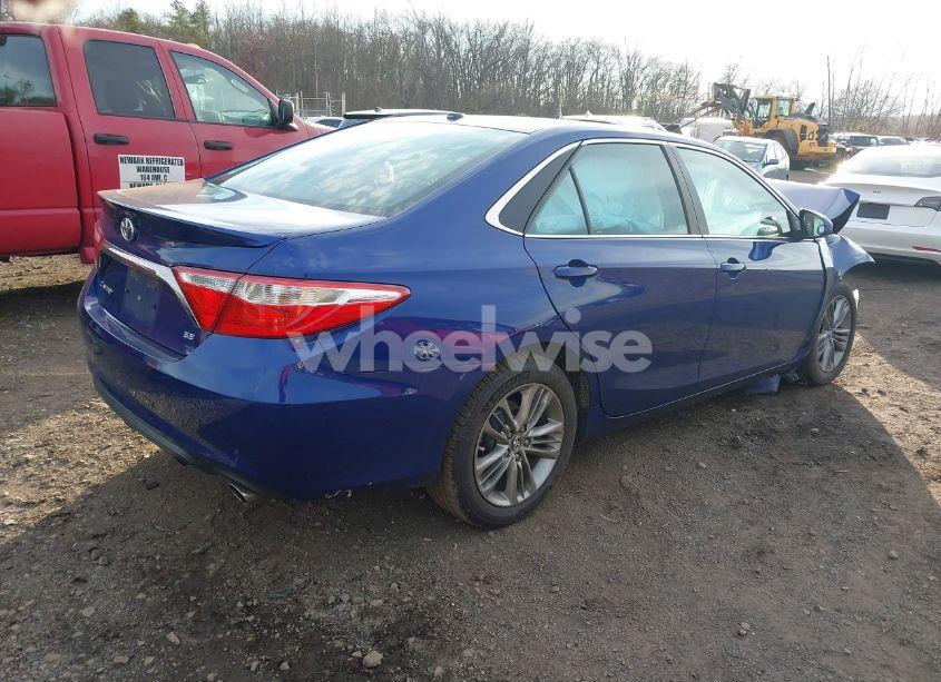 Photo 4 of 2016 Toyota Camry SE (VIN 4T1BF1FK7GU607145)