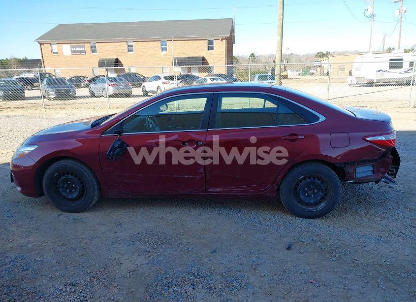 Photo 14 of 2016 Toyota Camry LE (VIN 4T1BF1FK7GU609154)