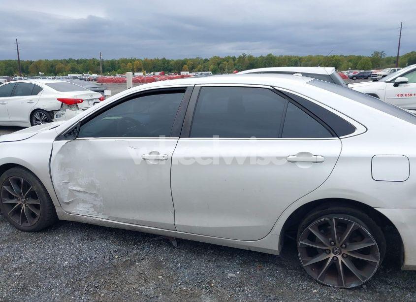 Photo 14 of 2016 Toyota Camry XSE (VIN 4T1BF1FK7GU614595)