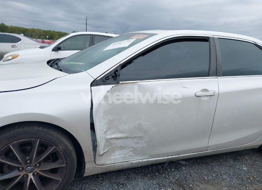 Photo 6 of 2016 Toyota Camry XSE (VIN 4T1BF1FK7GU614595)