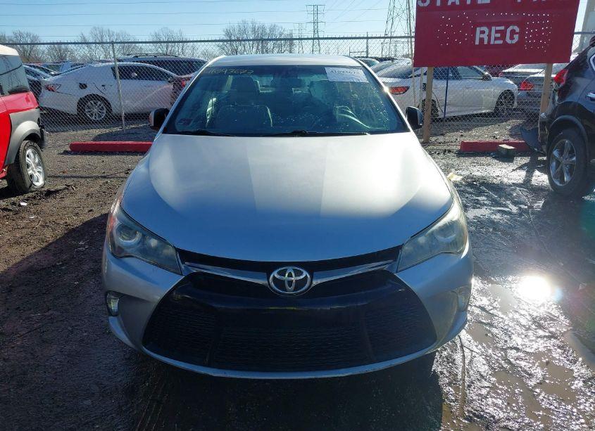 Photo 12 of 2017 Toyota Camry SE (VIN 4T1BF1FK7HU271983)