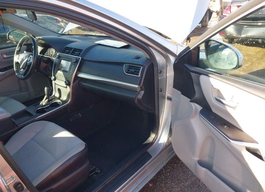 Photo 5 of 2017 Toyota Camry SE (VIN 4T1BF1FK7HU271983)