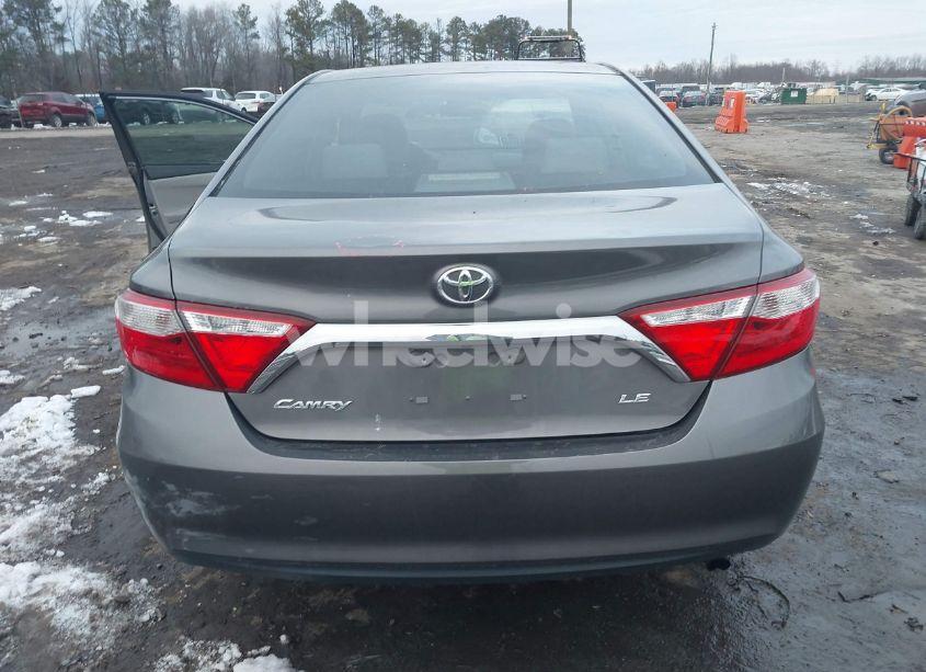 Photo 16 of 2017 Toyota Camry LE (VIN 4T1BF1FK7HU283700)