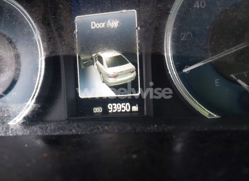 Photo 15 of 2017 Toyota Camry LE (VIN 4T1BF1FK7HU296429)