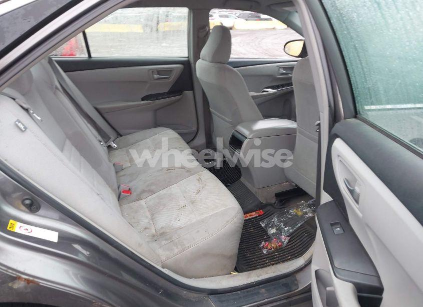 Photo 8 of 2017 Toyota Camry LE (VIN 4T1BF1FK7HU296429)