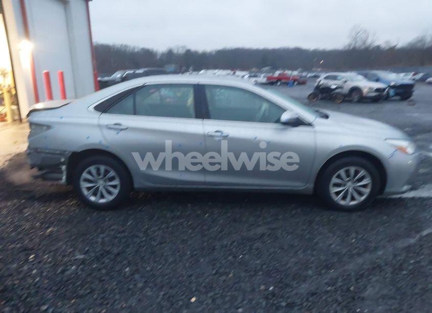 Photo 13 of 2017 Toyota Camry LE (VIN 4T1BF1FK7HU331602)