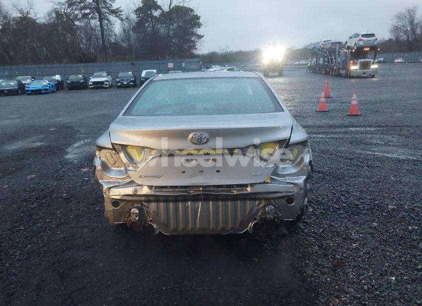 Photo 16 of 2017 Toyota Camry LE (VIN 4T1BF1FK7HU331602)