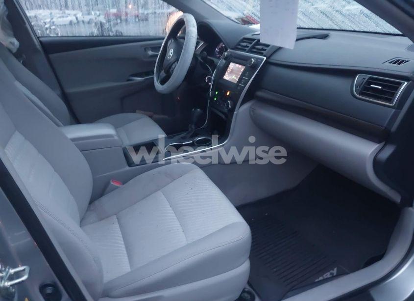 Photo 5 of 2017 Toyota Camry LE (VIN 4T1BF1FK7HU331602)