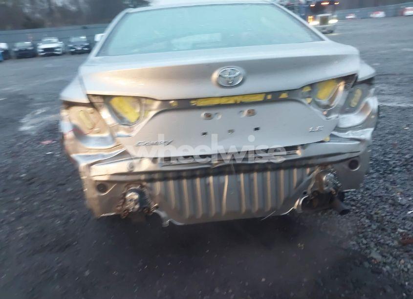 Photo 6 of 2017 Toyota Camry LE (VIN 4T1BF1FK7HU331602)