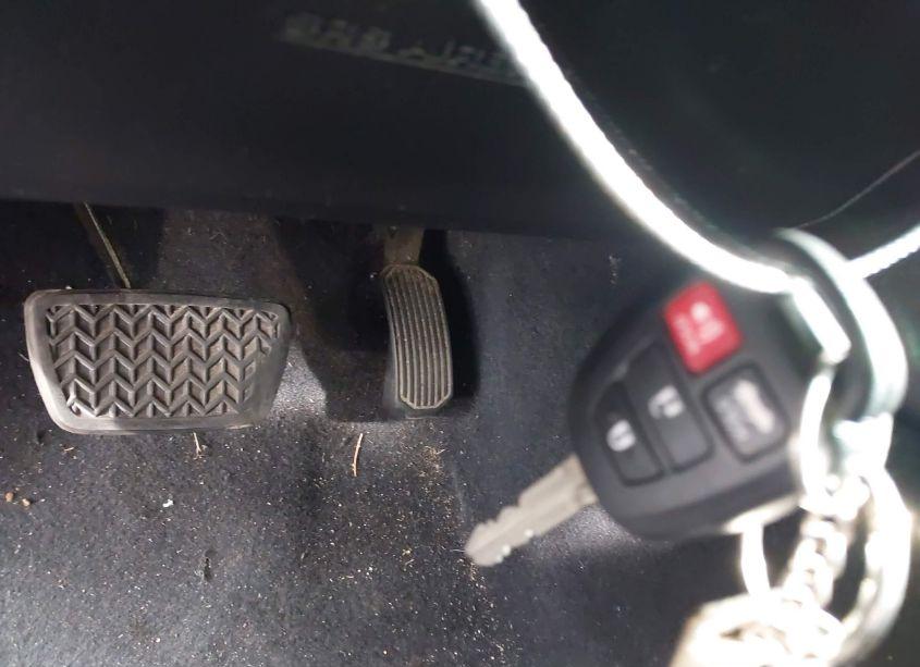 Photo 11 of 2017 Toyota Camry SE (VIN 4T1BF1FK7HU336718)