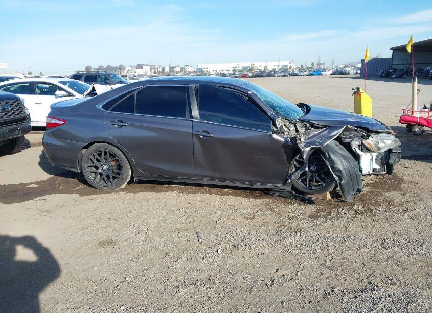 Photo 14 of 2017 Toyota Camry SE (VIN 4T1BF1FK7HU341501)