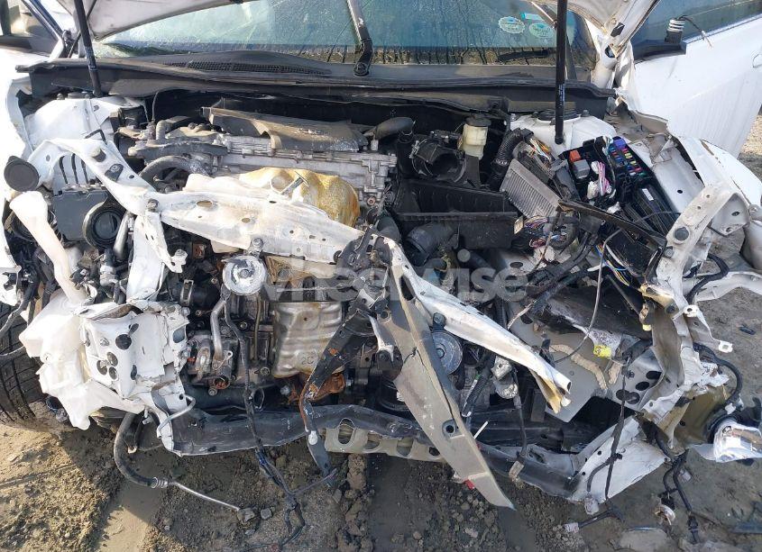 Photo 10 of 2017 Toyota Camry LE (VIN 4T1BF1FK7HU356967)