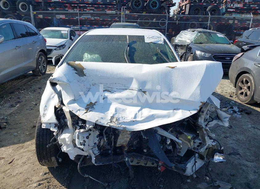 Photo 11 of 2017 Toyota Camry LE (VIN 4T1BF1FK7HU356967)