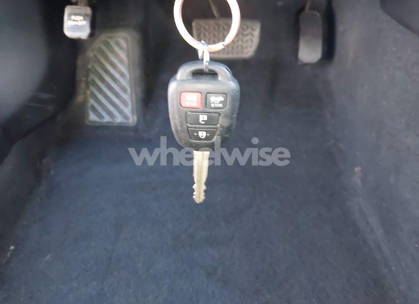Photo 11 of 2017 Toyota Camry SE (VIN 4T1BF1FK7HU363224)