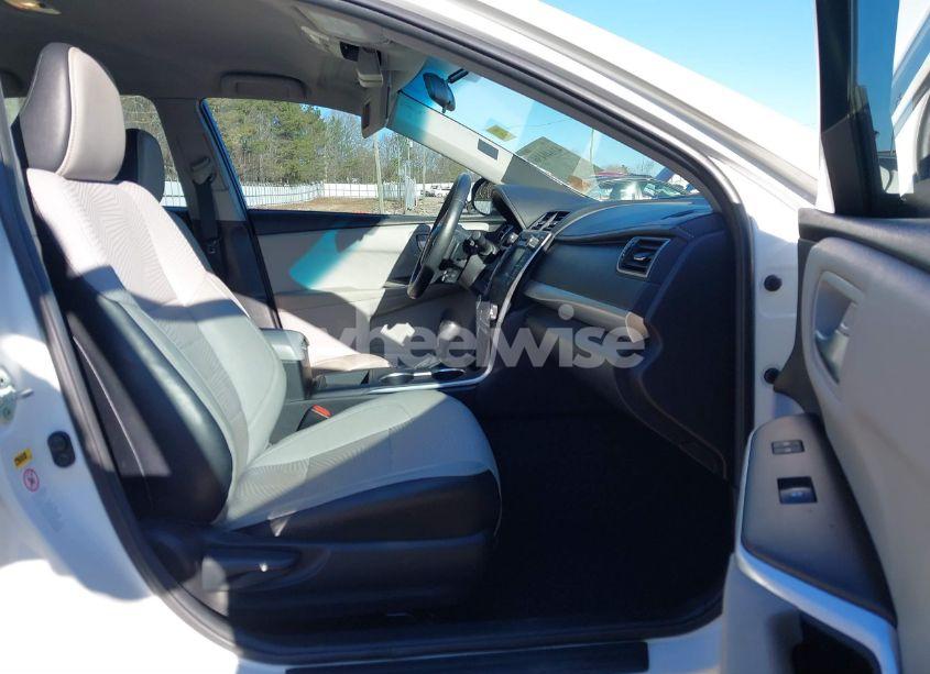 Photo 5 of 2017 Toyota Camry SE (VIN 4T1BF1FK7HU363224)