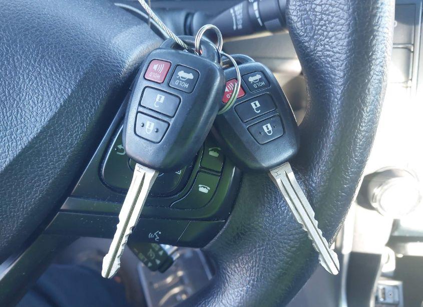 Photo 11 of 2017 Toyota Camry LE (VIN 4T1BF1FK7HU379763)