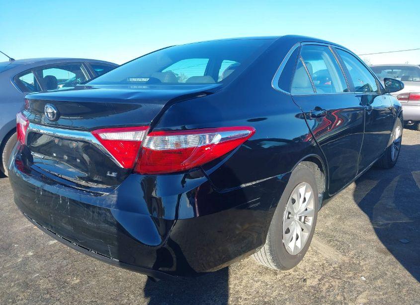 Photo 4 of 2017 Toyota Camry LE (VIN 4T1BF1FK7HU379763)