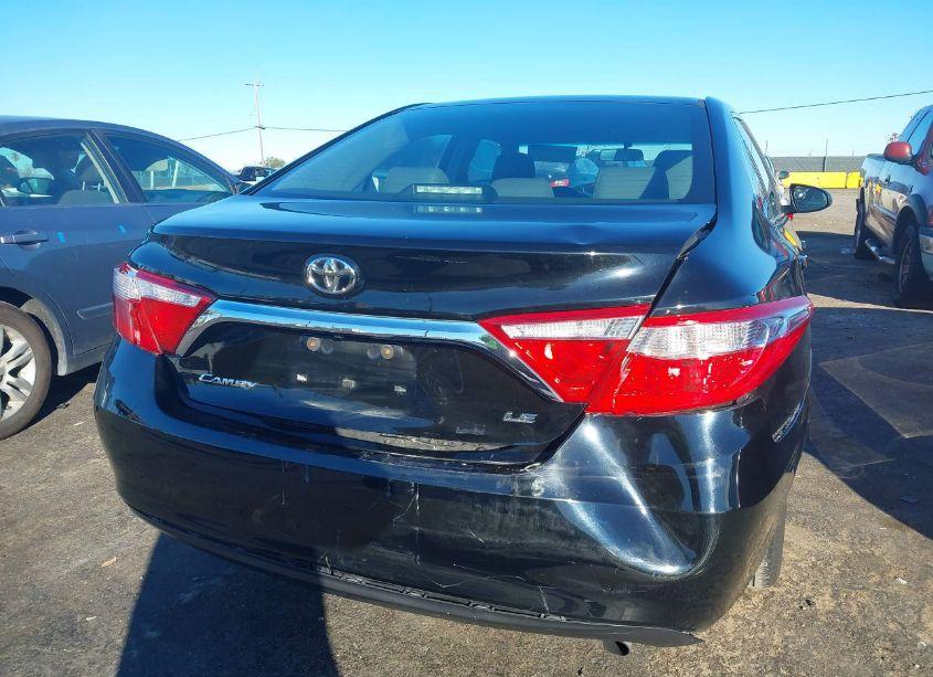 Photo 6 of 2017 Toyota Camry LE (VIN 4T1BF1FK7HU379763)