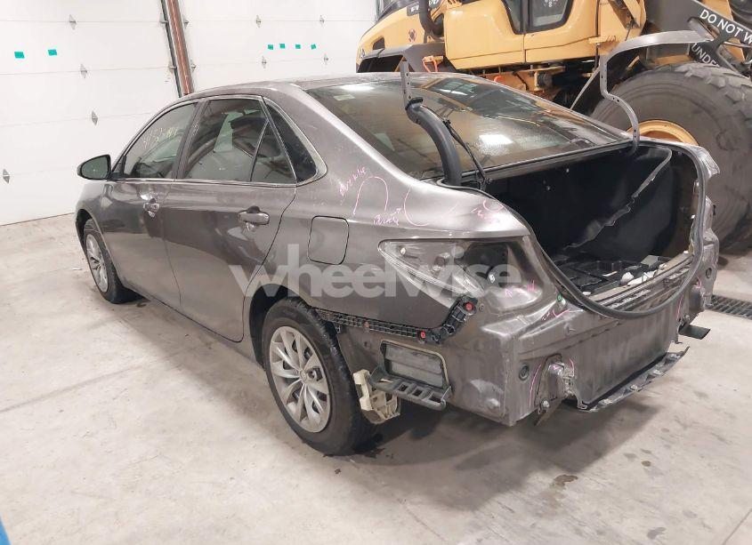 Photo 3 of 2017 Toyota Camry LE (VIN 4T1BF1FK7HU385370)