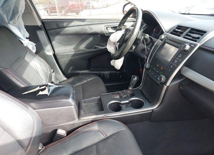 Photo 5 of 2017 Toyota Camry SE (VIN 4T1BF1FK7HU386311)