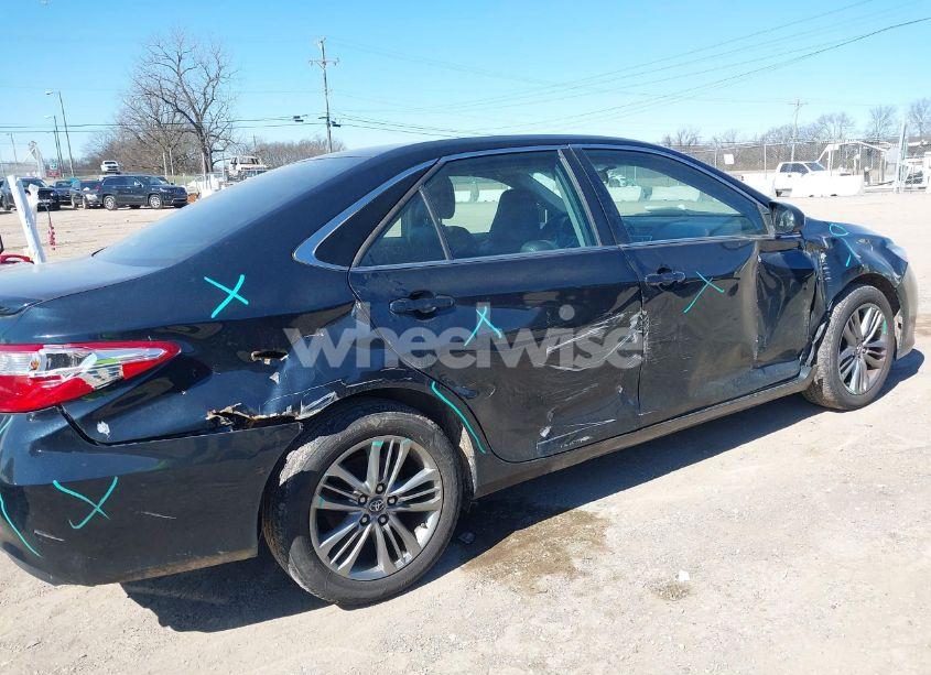 Photo 6 of 2017 Toyota Camry SE (VIN 4T1BF1FK7HU403267)