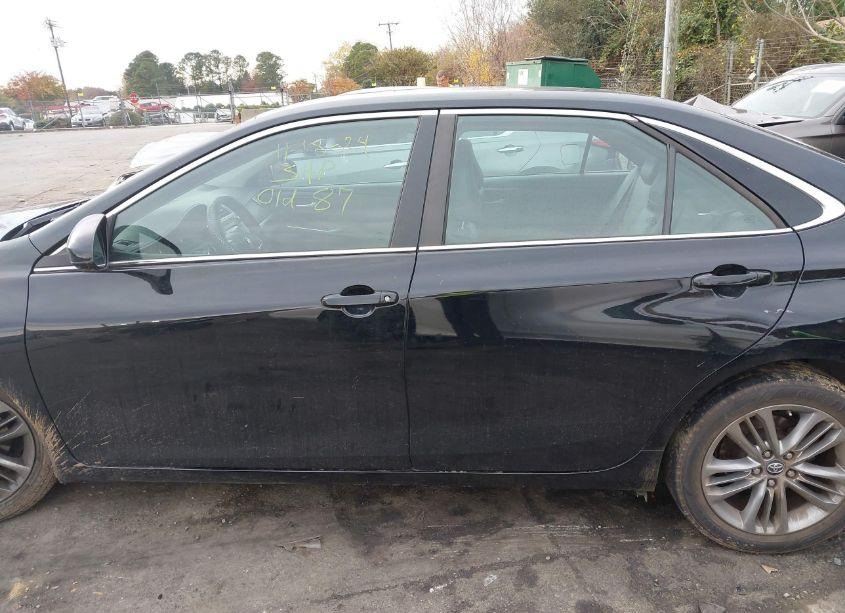 Photo 14 of 2017 Toyota Camry SE (VIN 4T1BF1FK7HU404371)