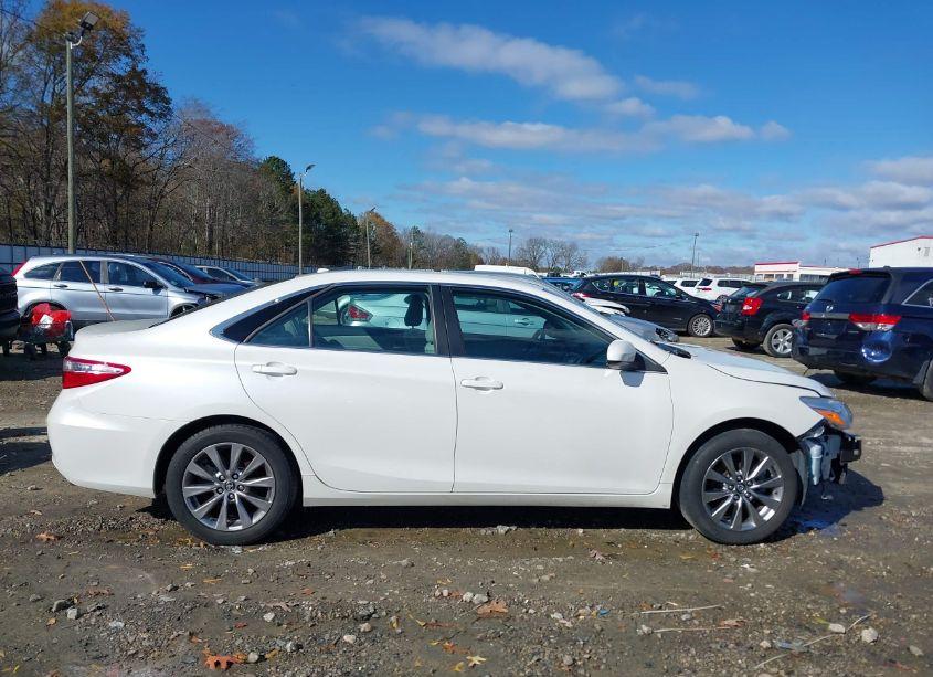 Photo 14 of 2017 Toyota Camry XLE (VIN 4T1BF1FK7HU409120)