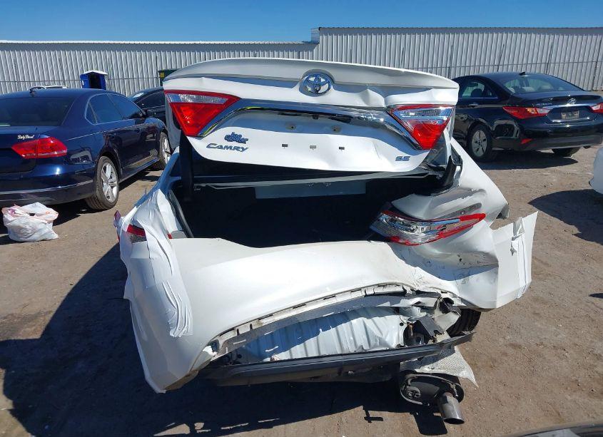 Photo 16 of 2017 Toyota Camry SE (VIN 4T1BF1FK7HU415404)