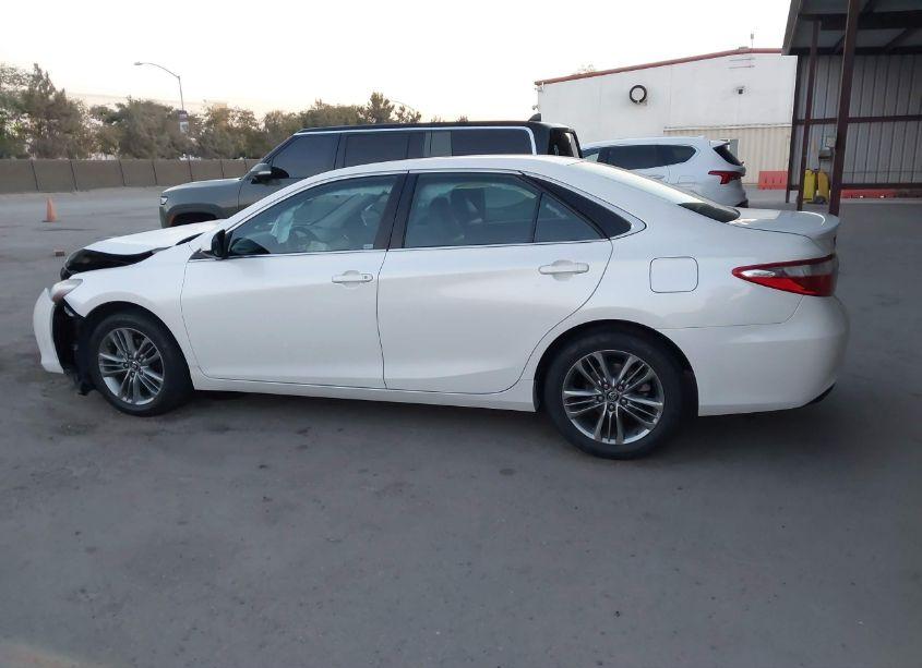 Photo 14 of 2017 Toyota Camry SE (VIN 4T1BF1FK7HU415435)